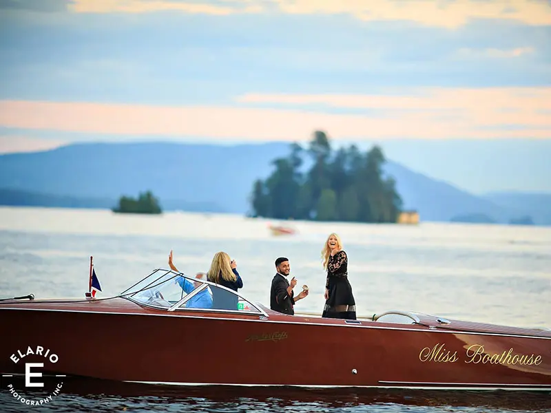 wedding-engagement-boat